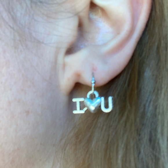 NEW!💙💎I💗U EARRINGS! I LOVE YOU!💎💙SO CUTE! FREE GIFT WRAP & FREE GIFTS TOO - Picture 9 of 9